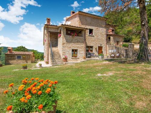 Holiday Home in Città di Castello with Pool
