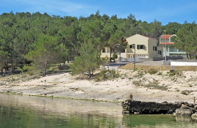 Holiday Home Lara - ZAD717 by Interhome