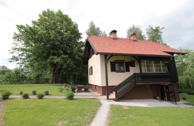 Holiday Home Winzerhaus Eva