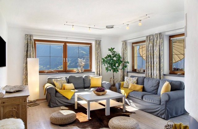 Holiday Home 'Zillertalblick' with Mountain View, Private Terrace and Wi-Fi