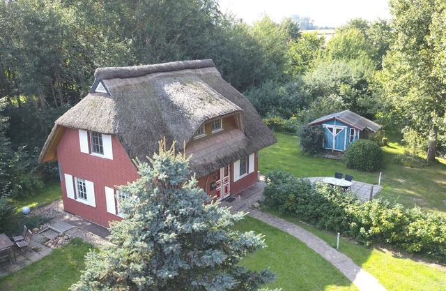 Holiday House in Poseritz with Beautiful Garden and Idyllic View