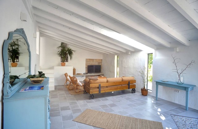 Holiday house with pool "is Rieral", located between Andratx and Port