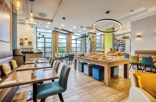 Holiday Inn Brussels Schuman by IHG