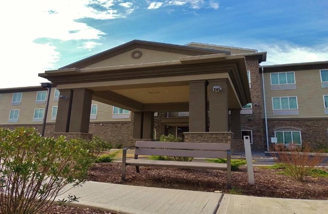 Holiday Inn Express and Suites Montgomery by IHG