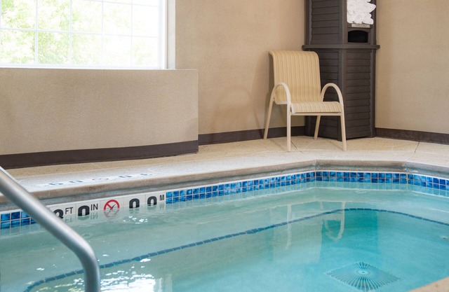Holiday Inn Express Le Claire Riverfront-Davenport by IHG
