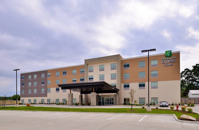 Holiday Inn Express & Suites Ottumwa by IHG