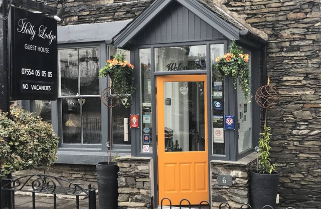 Holly Lodge Guest House