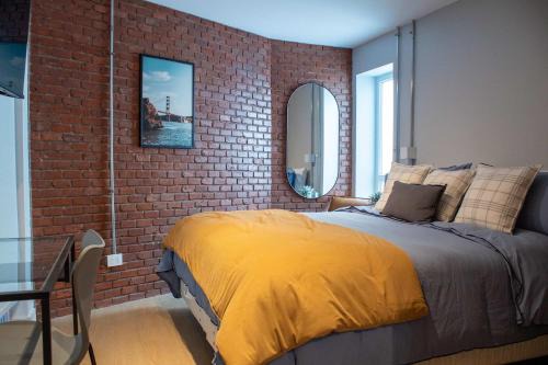 HOM I Departamento con Terraza Piso1 2PAX