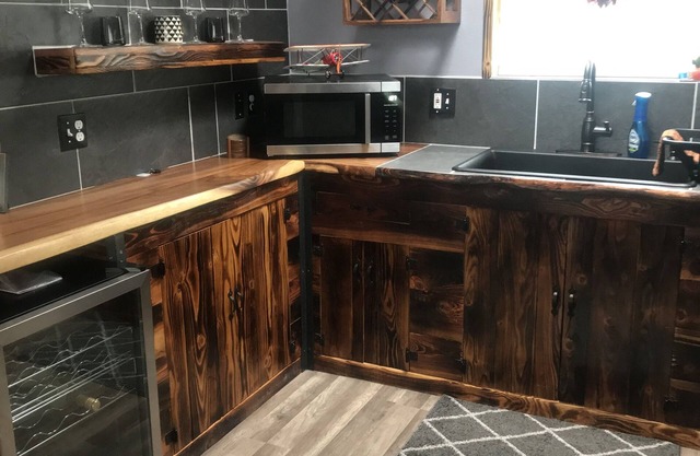 Home less than 5 minutes to the Beach at Elephant Butte!