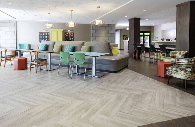 Home2 Suites by Hilton Louisville Airport/Expo Center, KY