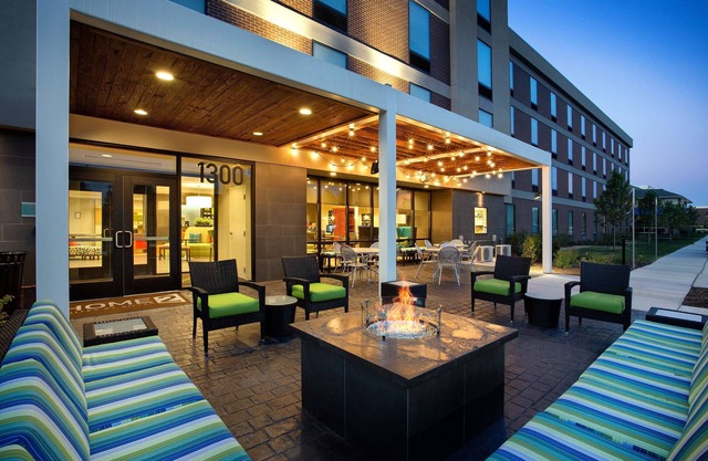 Home2 Suites by Hilton Chicago/Schaumburg, IL