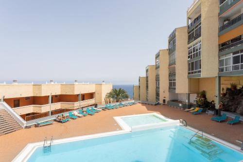 Home2Book Sea View Apartment with Terrace & Pool