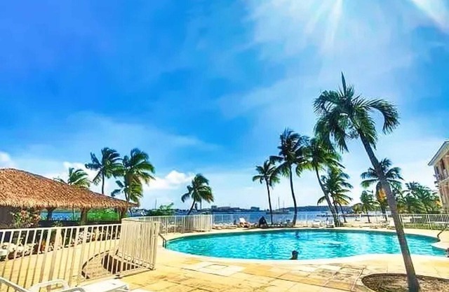 Homerez - Apartment Baie Nettlé