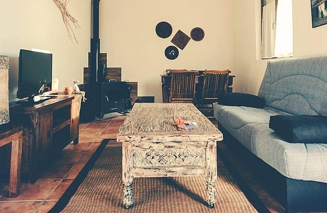 Homerez - Beautiful house for 4 ppl. with shared pool and terrace at Cañamero