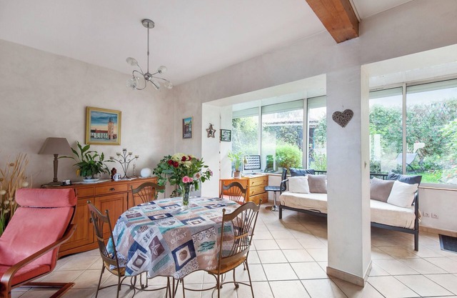 Homerez - Charming house in Gravelines with garden and bikes available