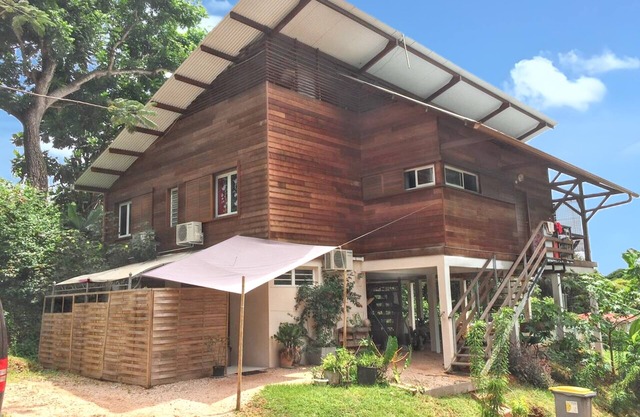 Homerez - Studio with shared pool in Cayenne