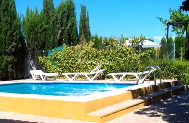 Homerez - Villa for 13 ppl. with swimming-pool, garden and terrace at Chimeneas