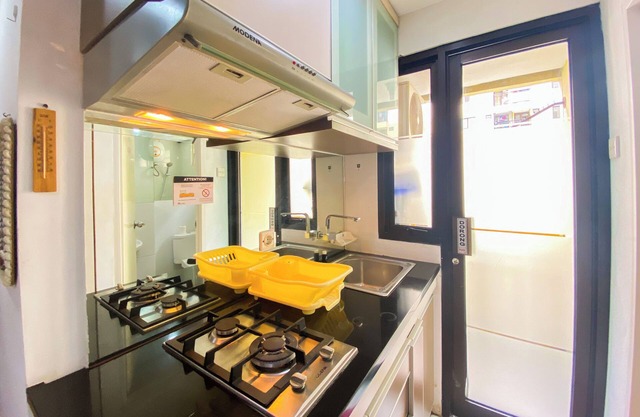 Homey 2Br With Modern Design Kebagusan City Apartment