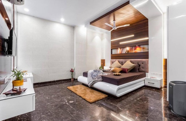 Homlee-Basement Flat with kitchen in Saket, South Delhi