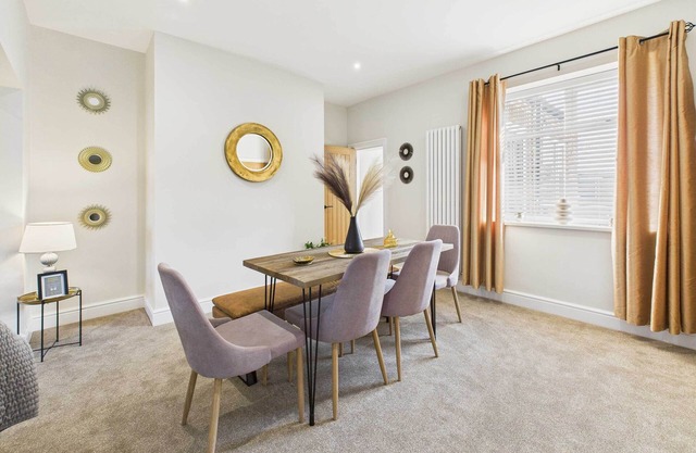 Host & Stay | Jomor House