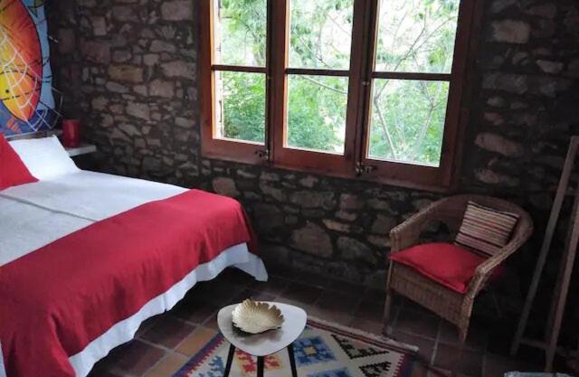 Hostal La vall