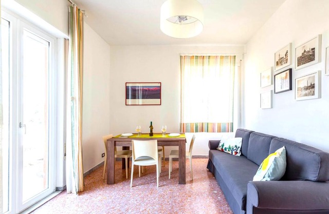 Hostly - Family Home Stresa