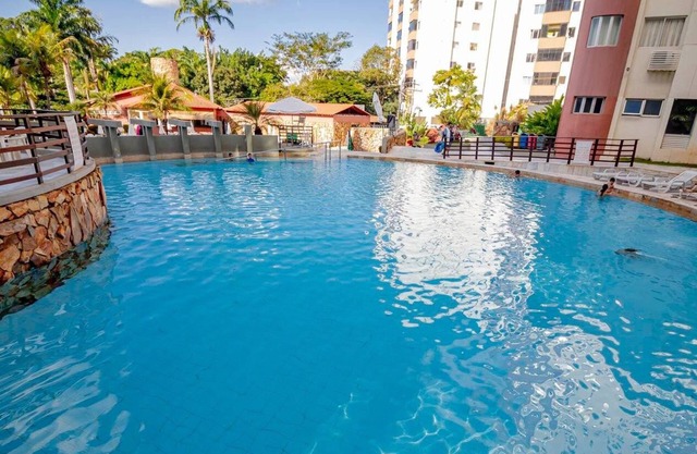 Hot Springs - JC Temporada