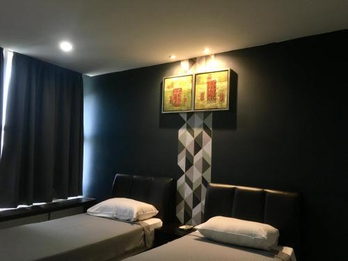 HOTEL 88