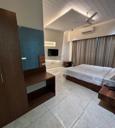 HOTEL ANANTA