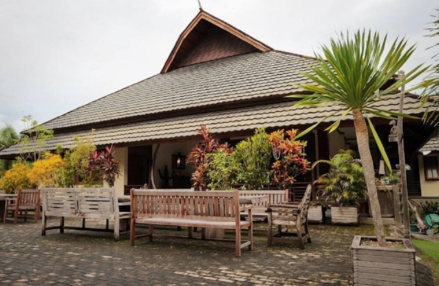 Hotel Bukit Indah Saumlaki by LeGreen