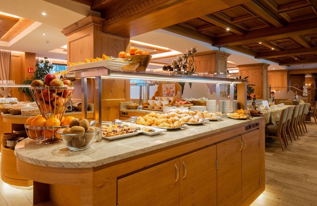 Hotel Cesa Tyrol