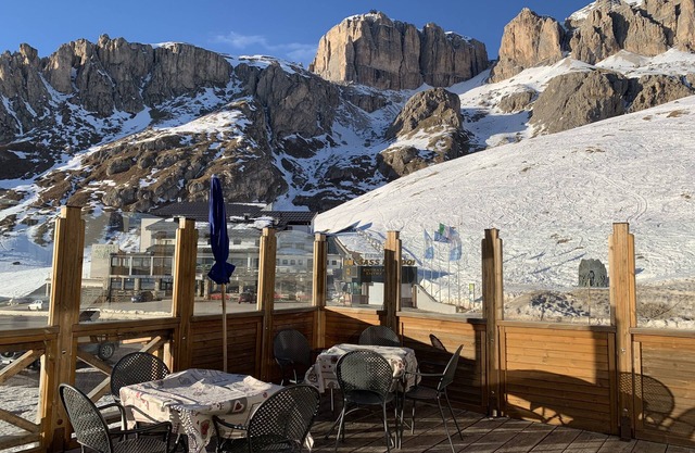 Hotel Col Di Lana