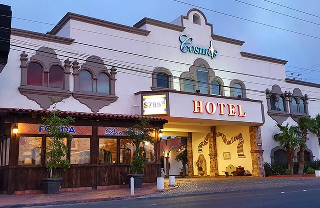 Hotel Cosmos Don Carlos