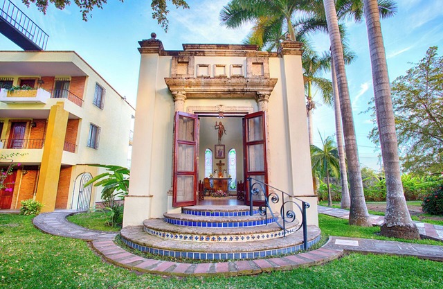 Hotel Garza Canela