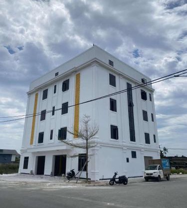 Hotel Hưng Phát 3 có trạm sạc vinfast