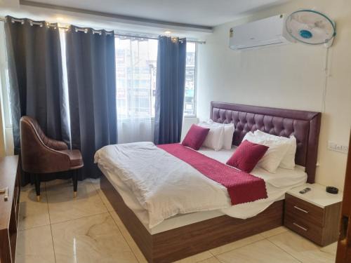 Hotel Hiltane Opposite VR Punjab Mall Airport Road Mohali Chandigarh