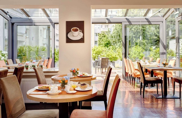 Hotel Imperial Dusseldorf, Sure Collection by BW