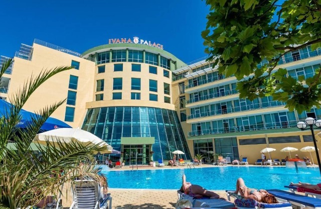Hotel Ivana Palace