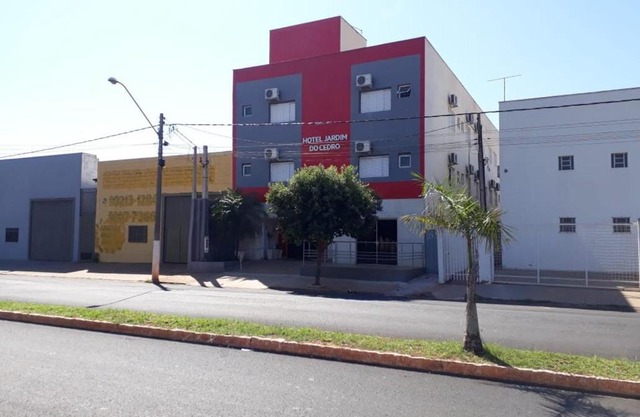 Hotel Jardim do Cedro