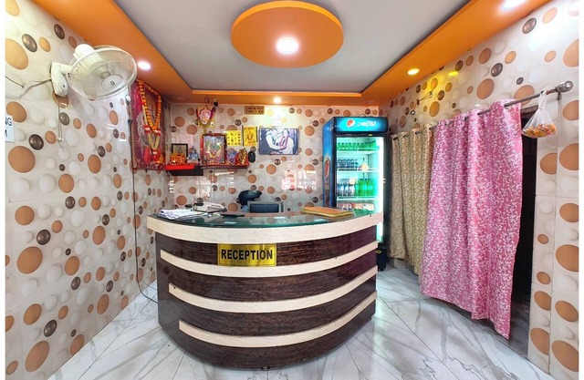 Hotel Kri-Sh-Na Palace Charbagh Lucknow