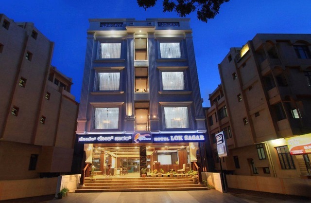 Hotel Loksagar