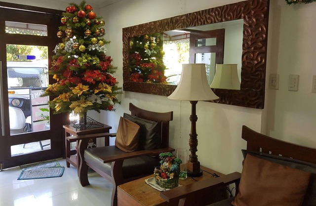 Hotel Lola Natividad