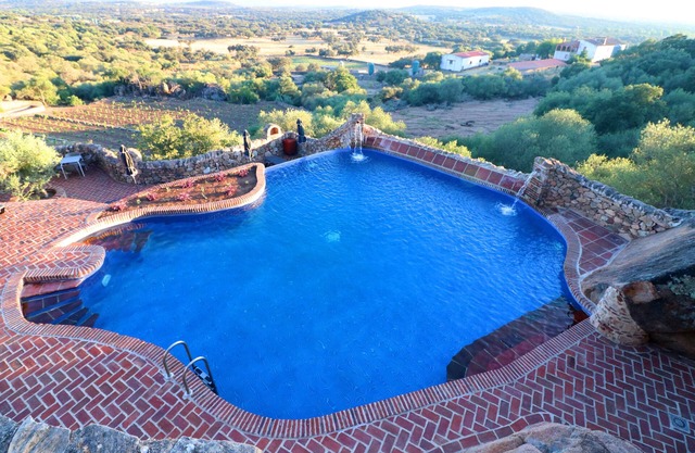Hotel Monasterio Rocamador