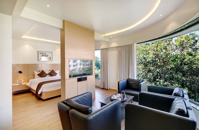 Hotel Mumbai House Ghansoli