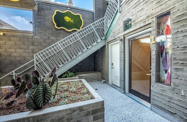 Hotel Narcissus - Room 1