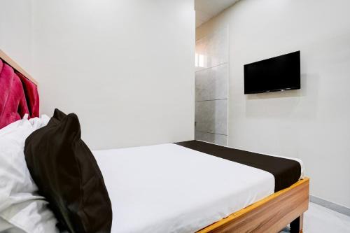 Hotel O Divine Fine Dine Lodging And Boarding