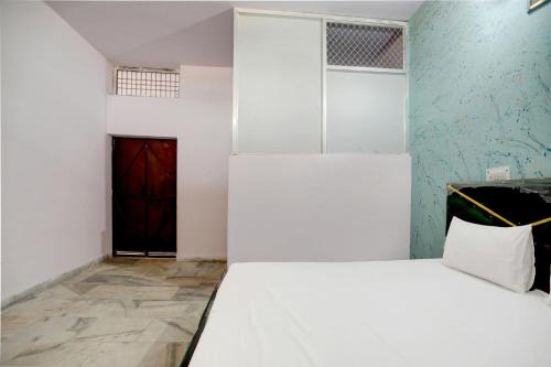 Hotel O LJP Farm House