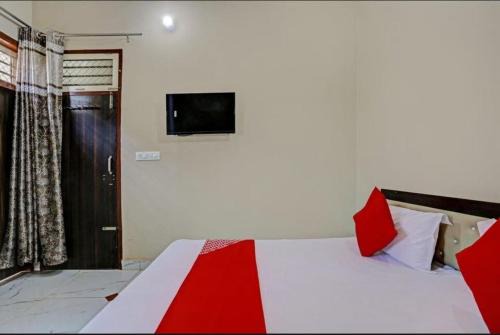 Hotel O Mayank Hotel & Meeting Hall