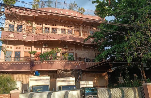 Hotel O Rafira Losmen NearYani Heahlerr