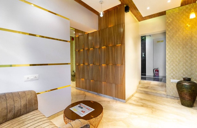Hotel Pacific Residency